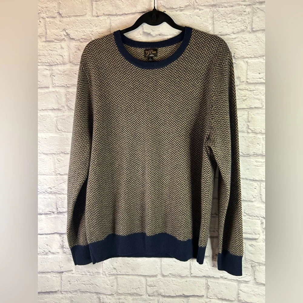 J. Crew Men's 100% Cashmere Navy and Tan Crewneck Sweater